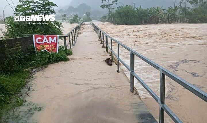 Những ngày tới, miền Trung nguy cơ xảy ra lũ lớn diện rộng. (Ảnh minh hoạ: Đình Anh)