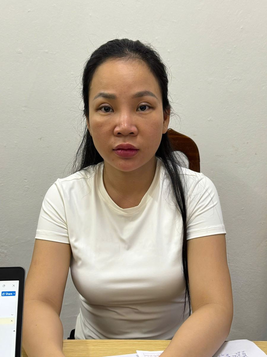 “Nhung Đồng Xinh” lừa đảo qua mạng với chiêu trò làm bùa yêu, cắt duyên - Ảnh 2.