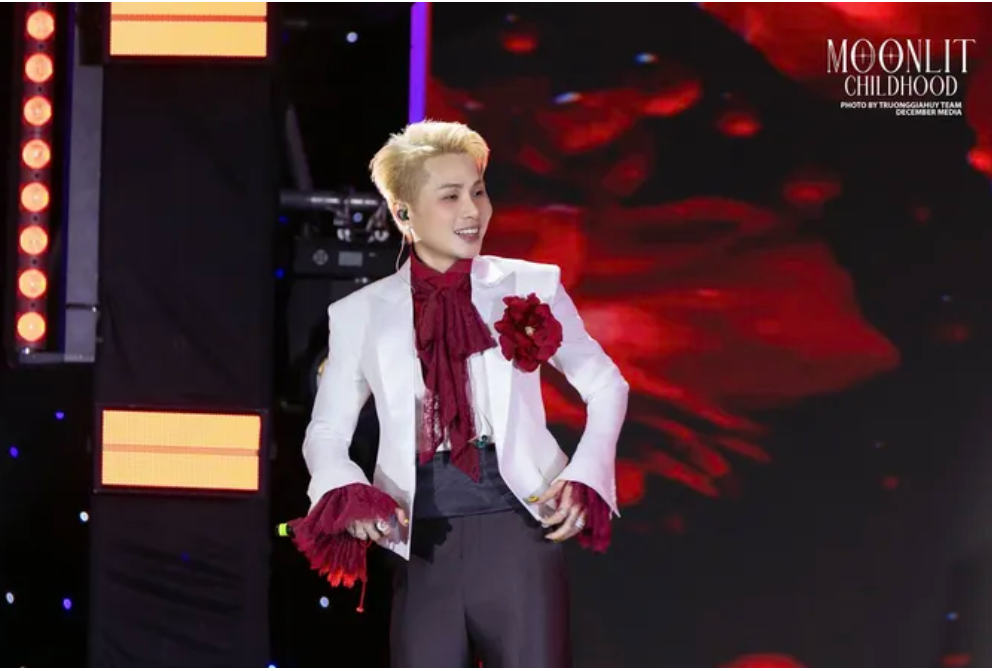 Cân nhắc không mời nghệ sĩ 'lệch chuẩn văn hóa' xuất hiện sự kiện ở TPHCM - Ảnh 1.