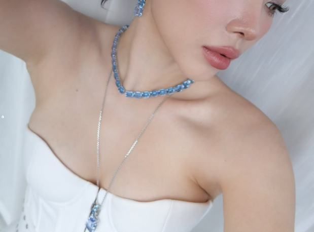 Tóc Tiên phản ứng cực gắt khi bị soi mói chuyện phẫu thuật thẩm mỹ