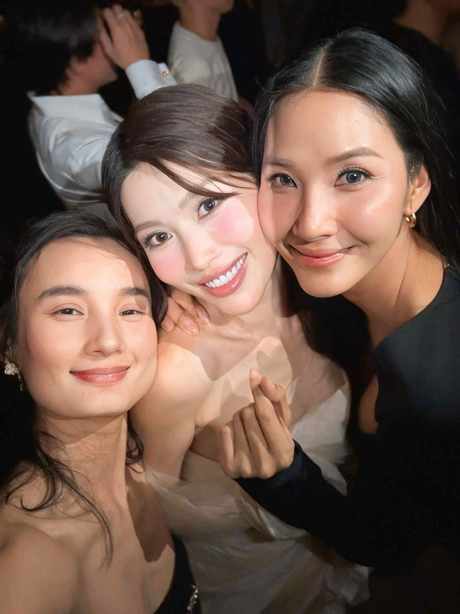 Hoàng Thùy  Lê Thúy nói gì khi làm lành sau 14 năm cạch mặt