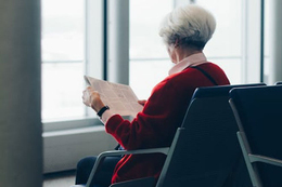 U70 có tiền có nhà nhưng không có ai trò chuyện tôi quyết định thuê sinh viên ở cùng