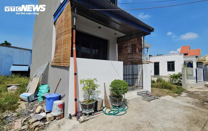 Ông Đỗ Văn Hữu đã ký hợp đồng, chuyển cọc 50 triệu đồng cho