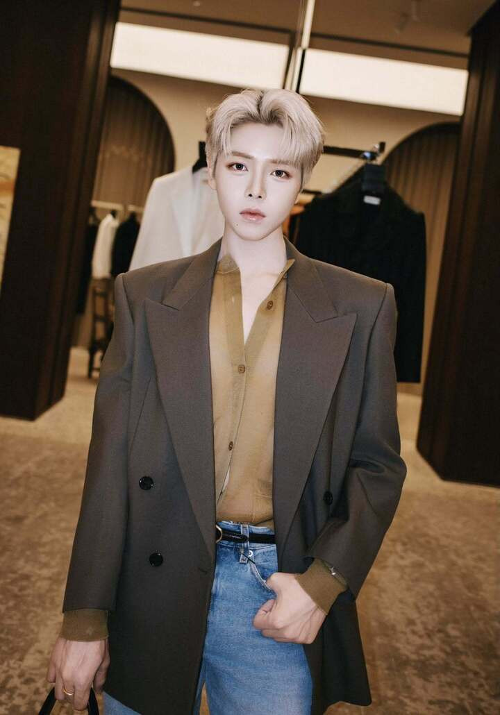 Đức Phúc sở hữu khối tài sản lớn ở tuổi 29.