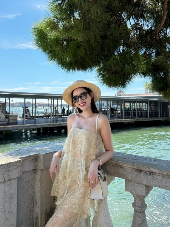 Điểm chung dễ nhận ra của 5 nàng dâu hào môn