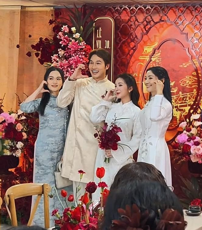 Hot nhất Vbiz Lễ vu quy cặp đôi phim giờ vàng Đình Tú  Ngọc Huyền