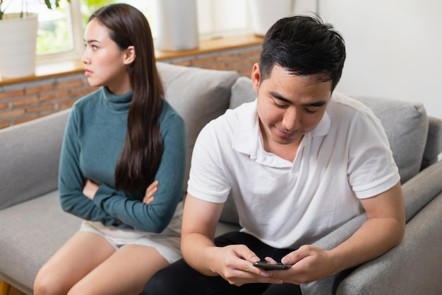 3 người vợ muốn thoát khỏi hôn nhân “vực thẳm” vì chồng ái kỷ- Ảnh 1.