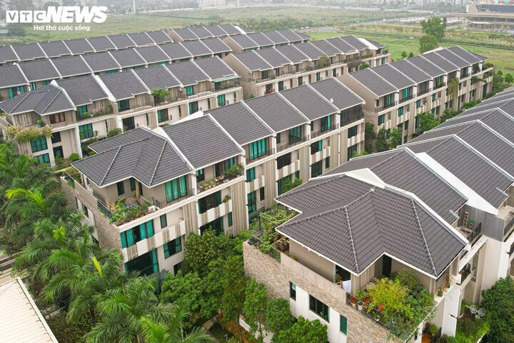 Bảng giá đất tăng cao làm giảm lợi thế thu hút đầu tư. (Ảnh: Minh Đức).