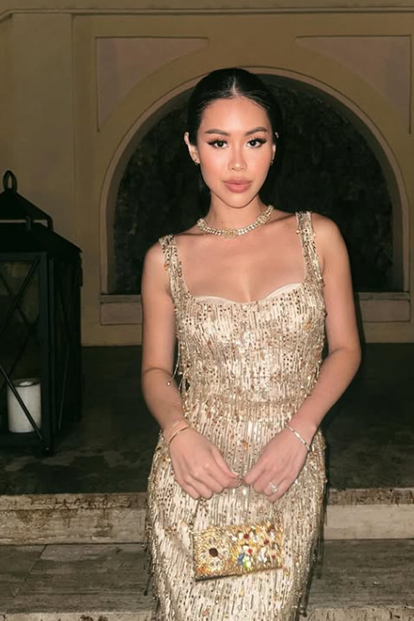 Con gái doanh nhân Johnathan Hạnh Nguyễn vừa công khai sắp kết hôn có sắc vóc gợi cảm ra sao? - Ảnh 5.