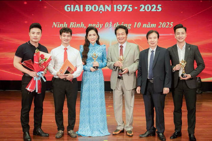 Như Huỳnh là nghệ sĩ trẻ hiếm hoi thuộc sân khấu cải lương miền Nam được vinh danh tại giải thưởng này.