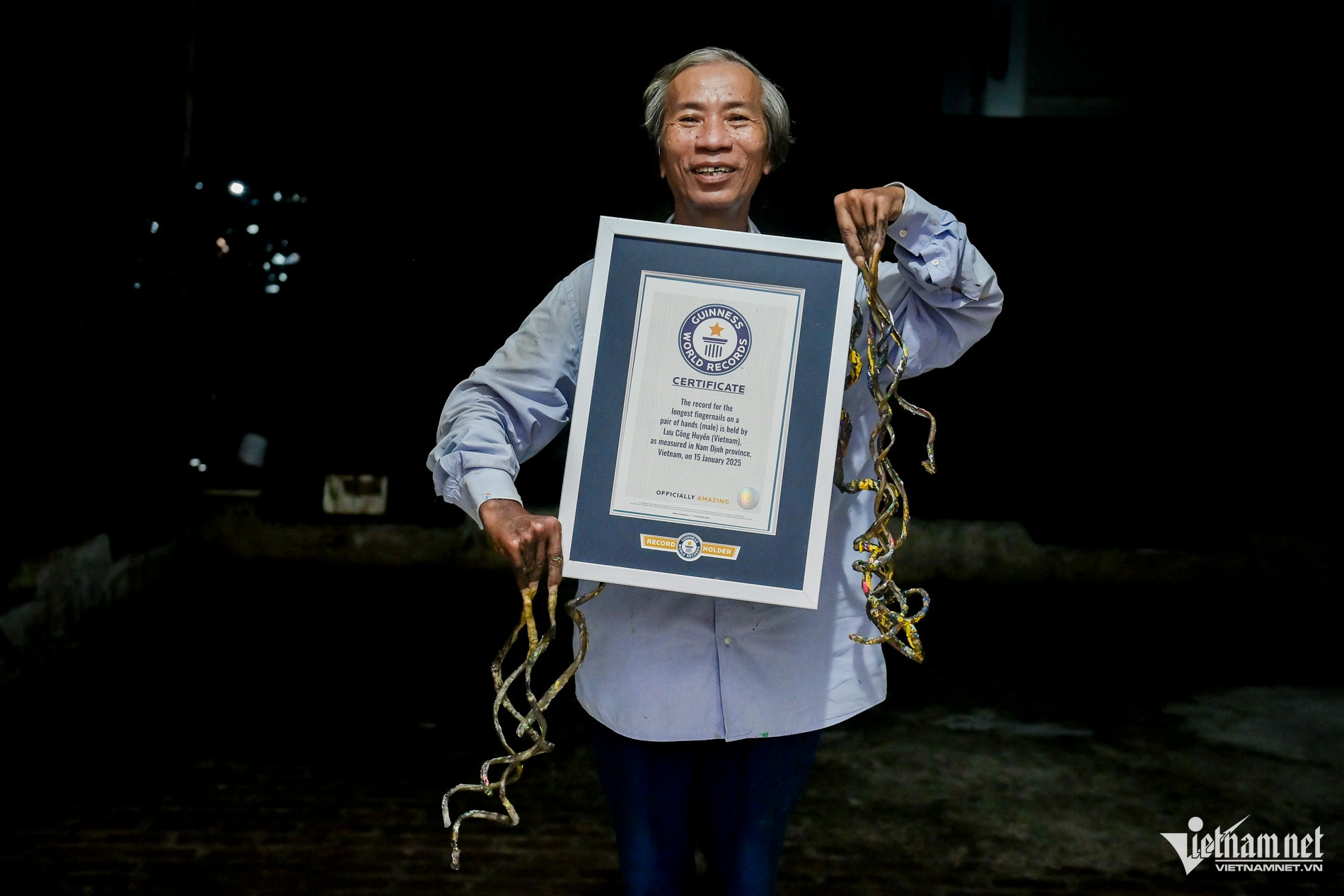 W-Móng tay.jpg