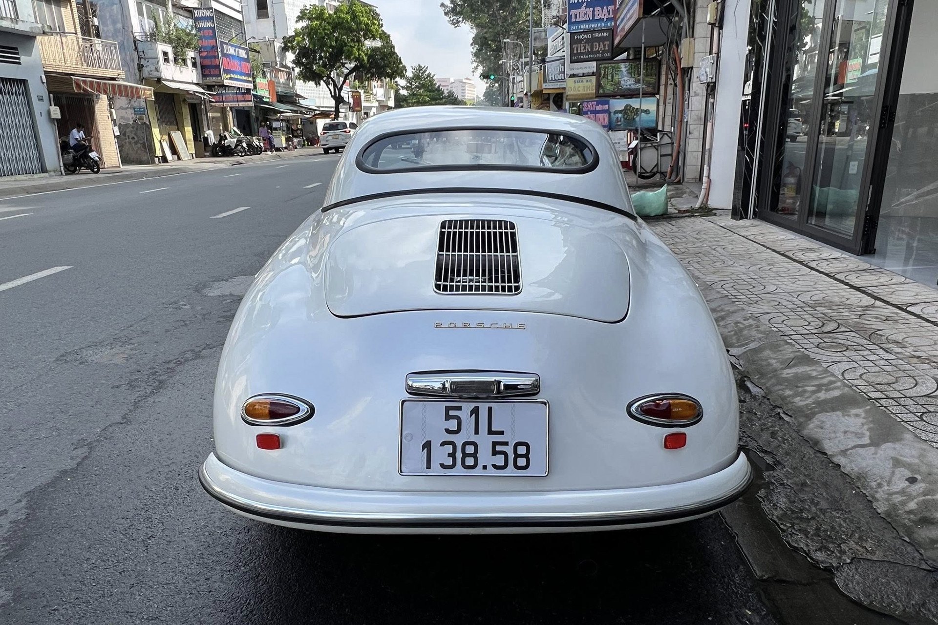 porsche 356a 2.jpg