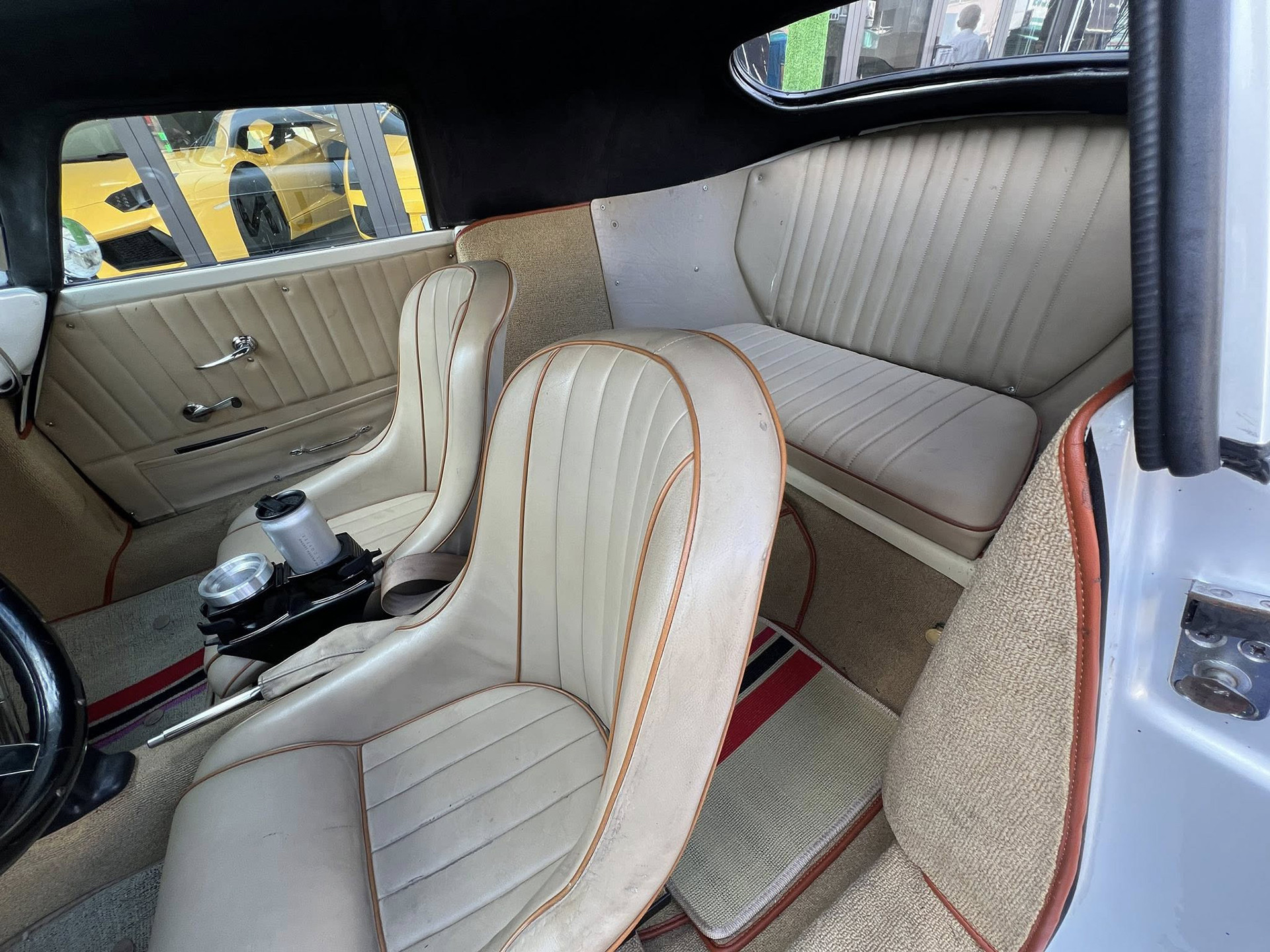 porsche 4.jpg