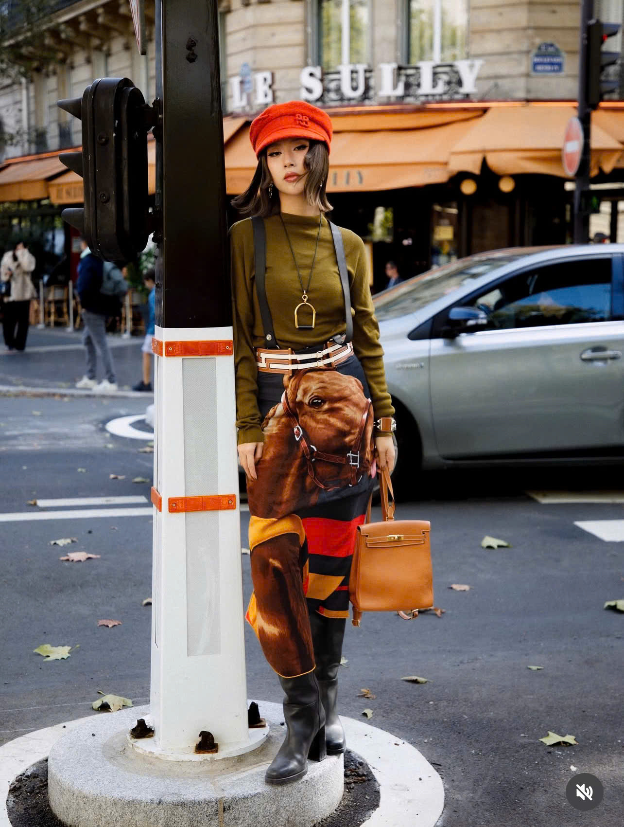 Quỳnh Anh Shyn ấn tượng với phong cách thời trang tại Paris - Ảnh 6.