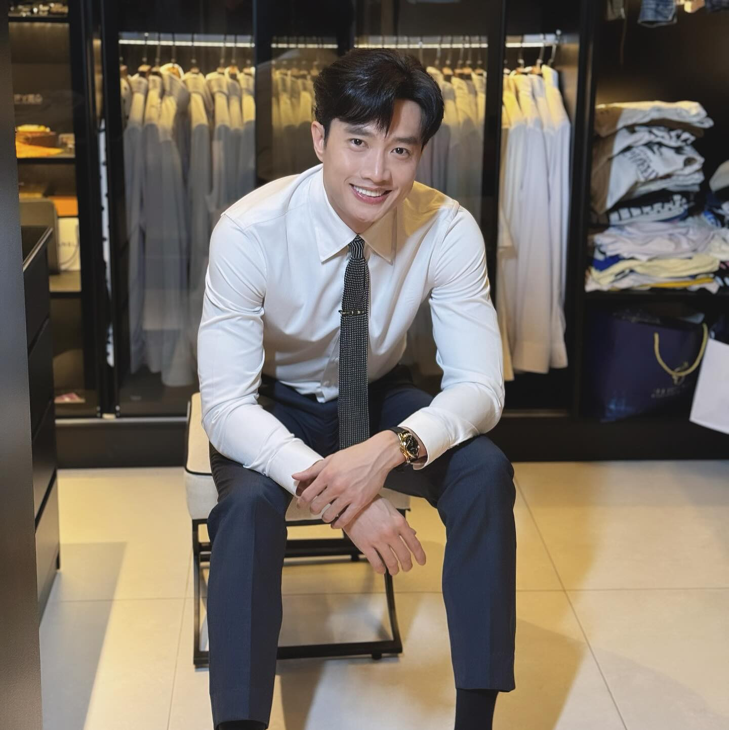 Nam diễn viên miền Tây 'không có thời gian đóng phim VFC' đời thực giàu có ra sao? - Ảnh 3.