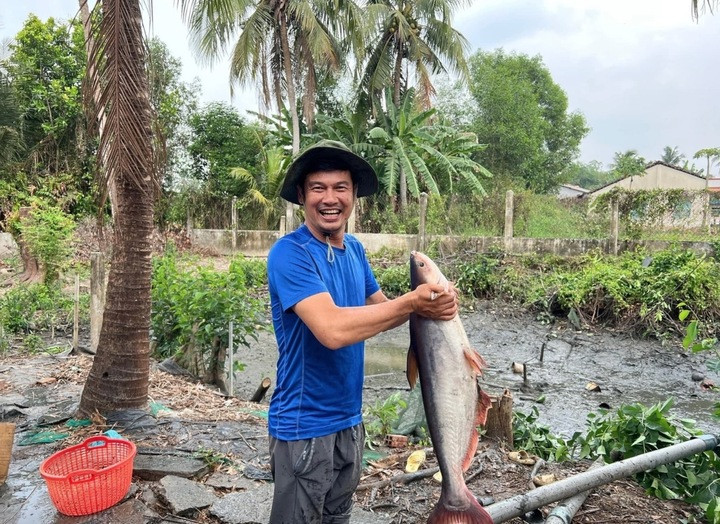 Danh hài đóng một phim mua được cả miếng đất, U60 sở hữu cơ ngơi bạc tỷ - 3