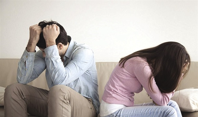 Dấu chấm hết cho cuộc hôn nhân 6 năm sau hành động của chồng trong đêm mưa ngập - Ảnh 1.