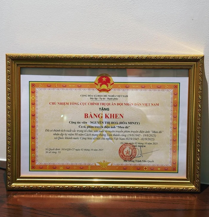 Hòa Minzy khiến người hâm mộ tự hào - Ảnh 2.