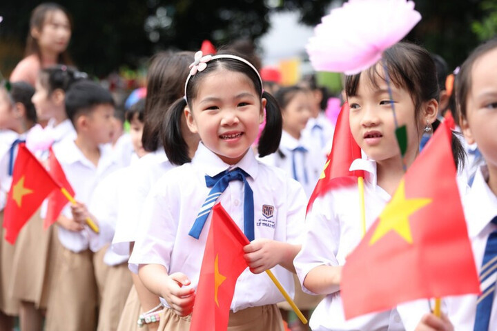 Trẻ mầm non và học sinh phổ thông tại các trường công lập được miễn học phí từ năm học 2025 - 2026