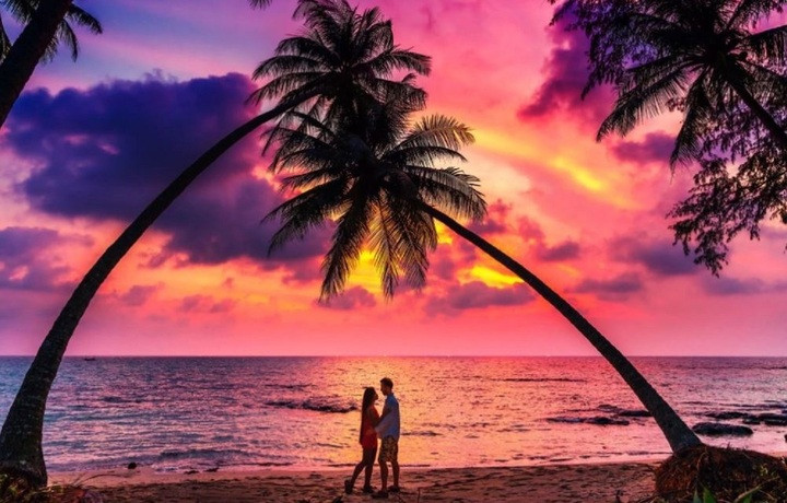 Tuần trăng mật đã trở thành điều không thể thiếu với nhiều cặp đôi mới cưới. (Ảnh: flightgift)