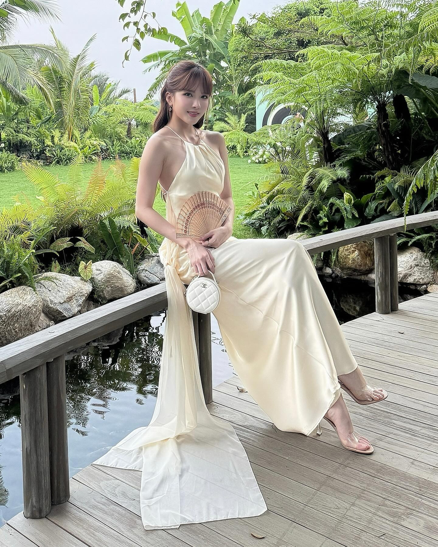 Thiều Bảo Trâm khoe cận làn da sau trùng tu gây ngỡ ngàng