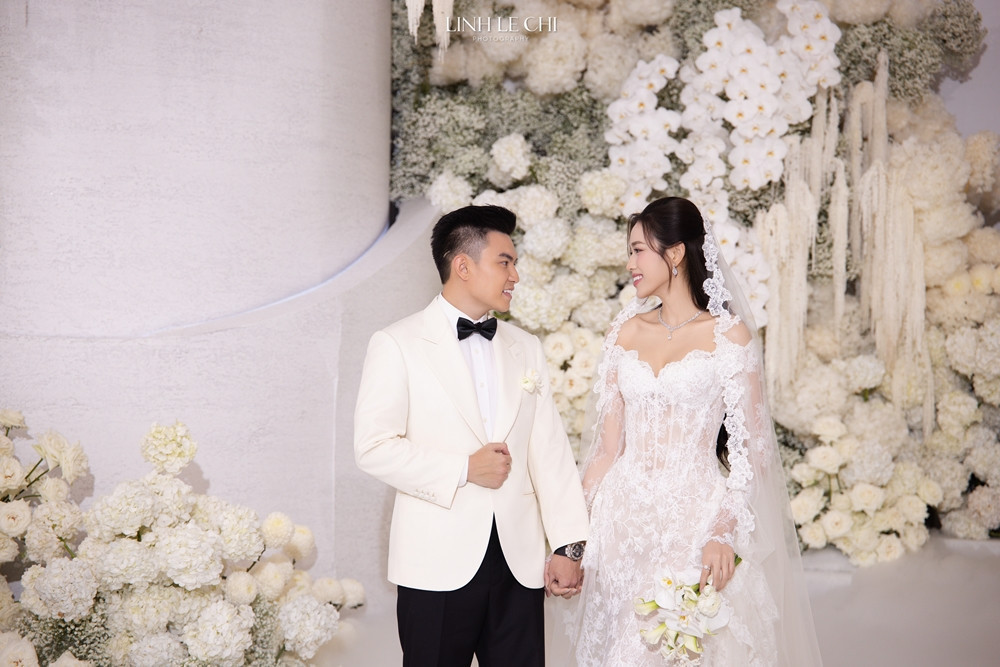 Lời thề nguyện chấn động MXH của chú rể Viết Vương dành cho Đỗ Thị Hà