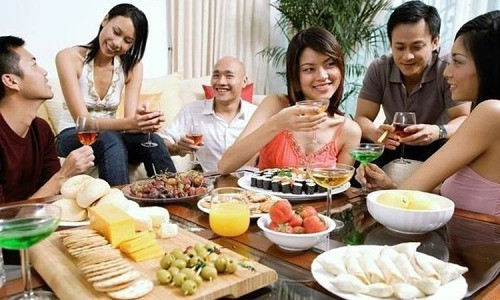 Họp lớp 20 năm khiến tôi rút ra 5 bài học đắt giá: Ai biết sớm thì không bao giờ thất bại - Ảnh 1.