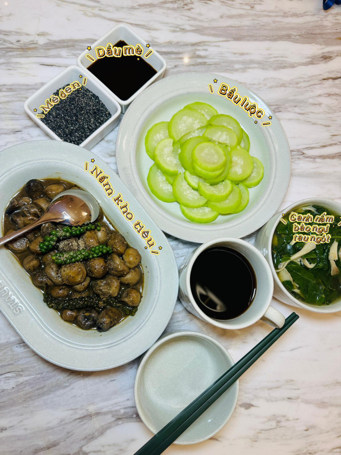 Món ngon dễ làm giúp nuôi dưỡng sức khỏe và tâm hồn của Hồ Quỳnh Hương - Ảnh 2.