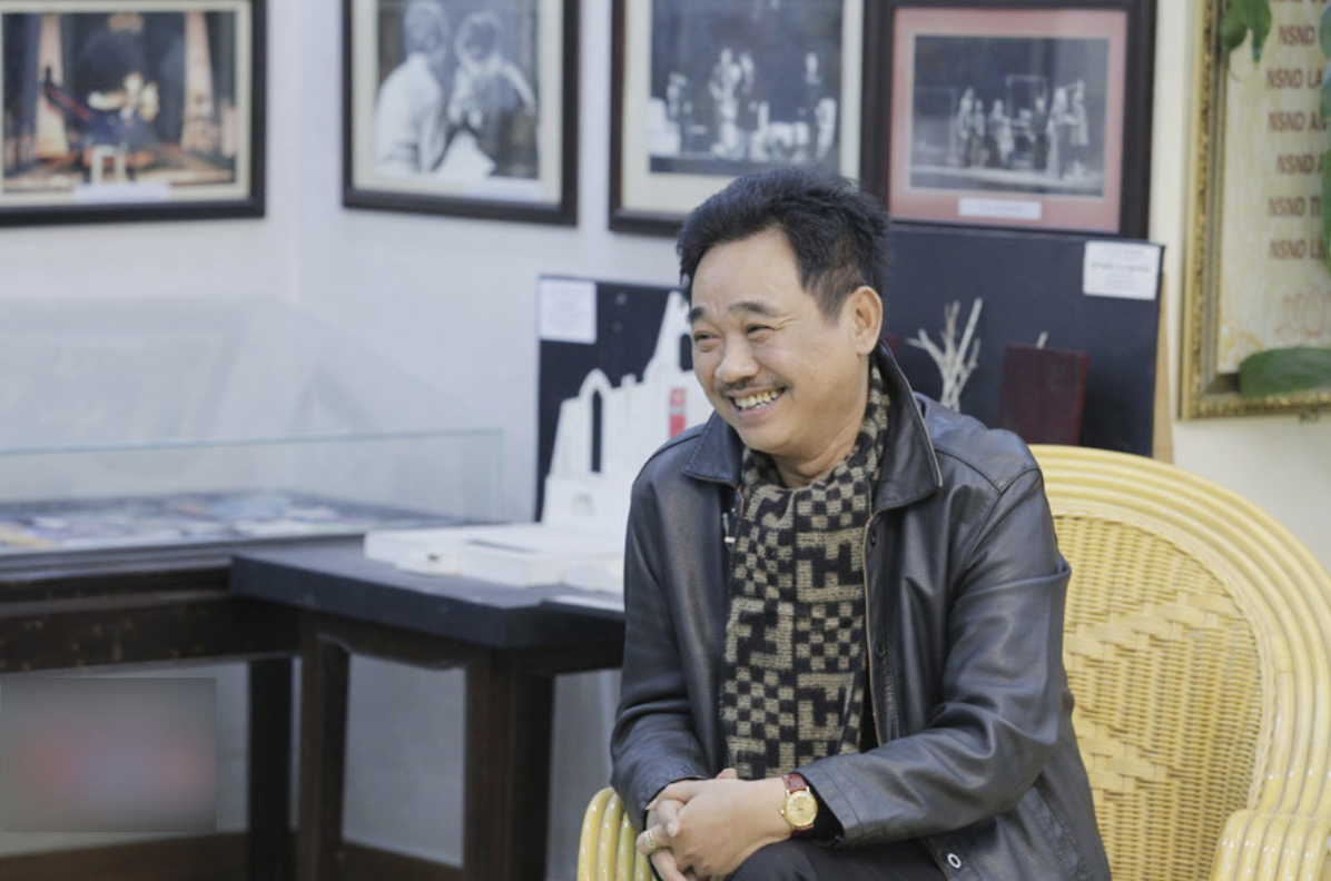 NSND Quốc Khánh sống lặng lẽ trong căn phòng 10 mét vuông sau khi về hưu - Ảnh 11.