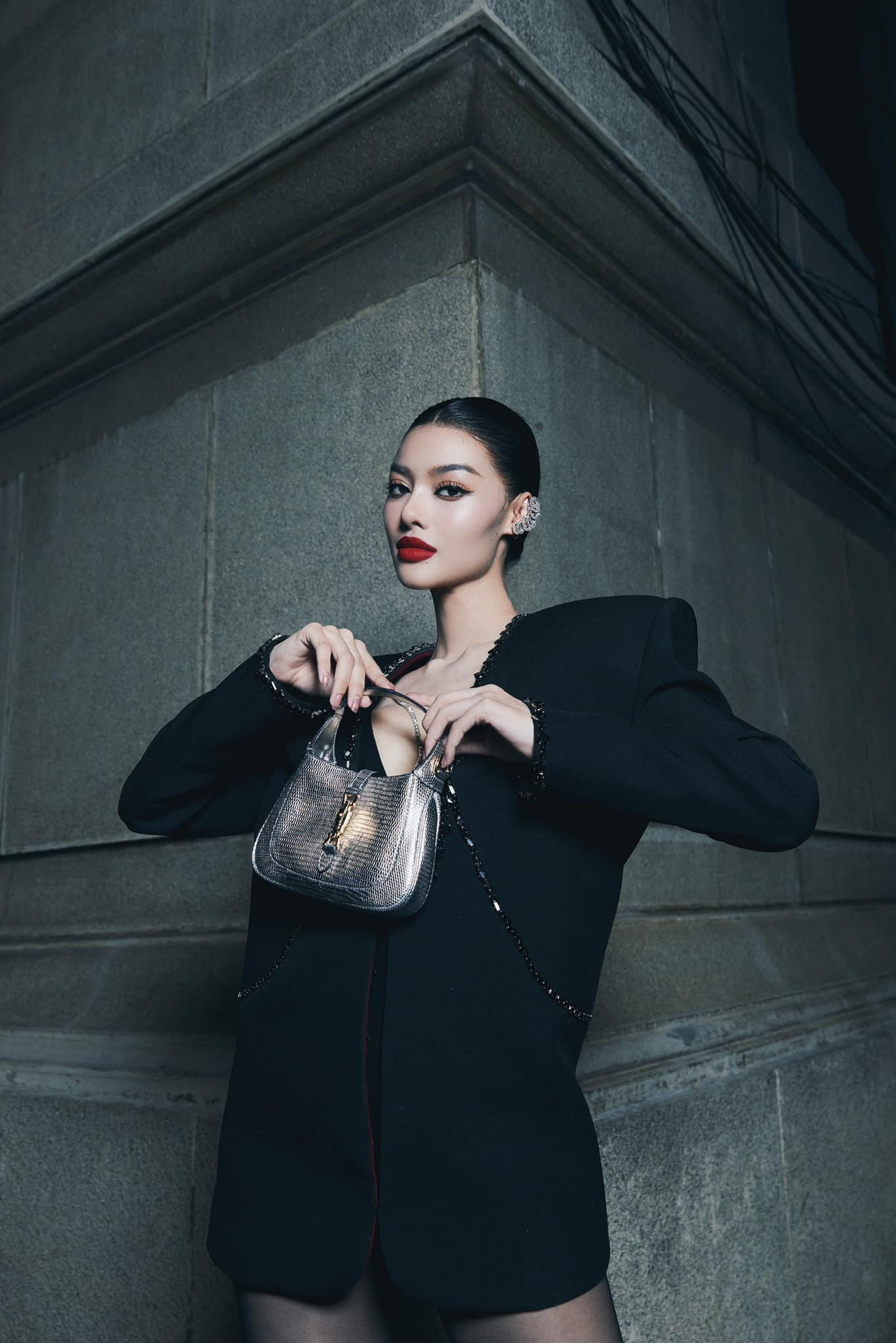 Cuộc sống sang chảnh của Lona Kiều Loan sau nghi vấn sinh con cho bác sĩ nổi tiếng