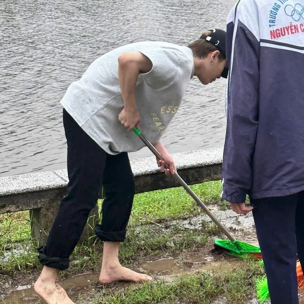 Jack ra sao sau khi bị cấm diễn 9 tháng