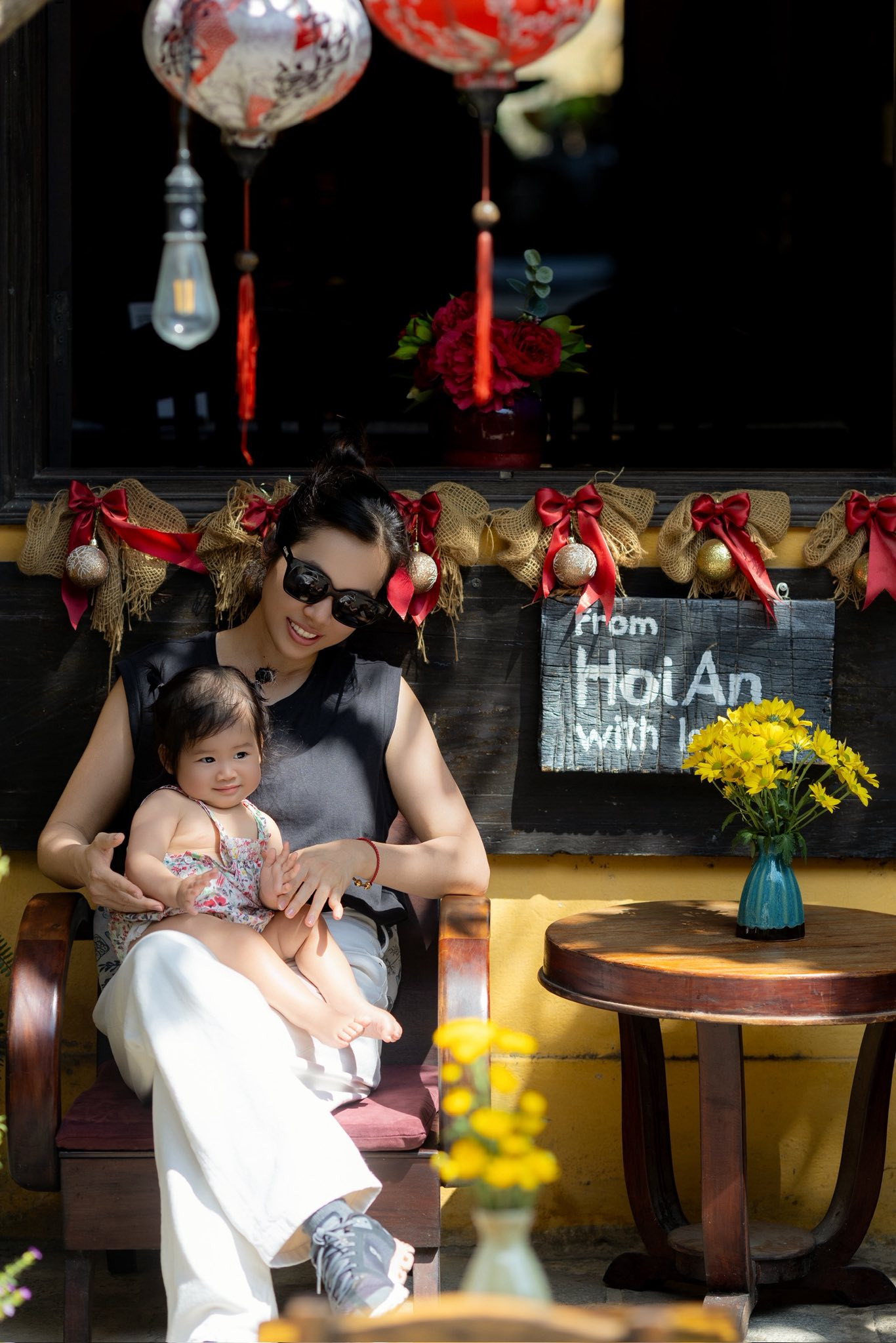 Con gái Á hậu Hoàng My gây sốt mạng trong ngày sinh nhật mẹ - Ảnh 11.