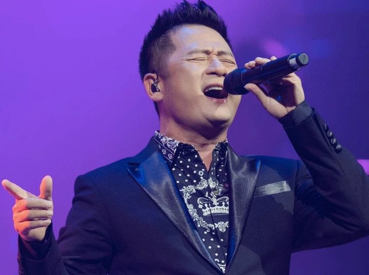 Bằng Kiều không ít lần kém duyên với đồng nghiệp nữ.