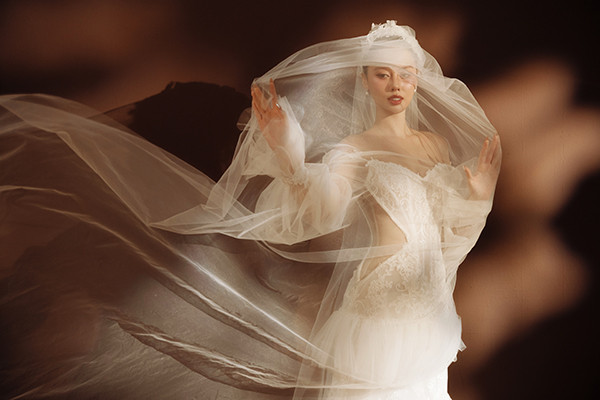 Á hậu Đặng Hoàng Tâm Như lấy chồng doanh nhân ngành công nghệ - Ảnh 4.