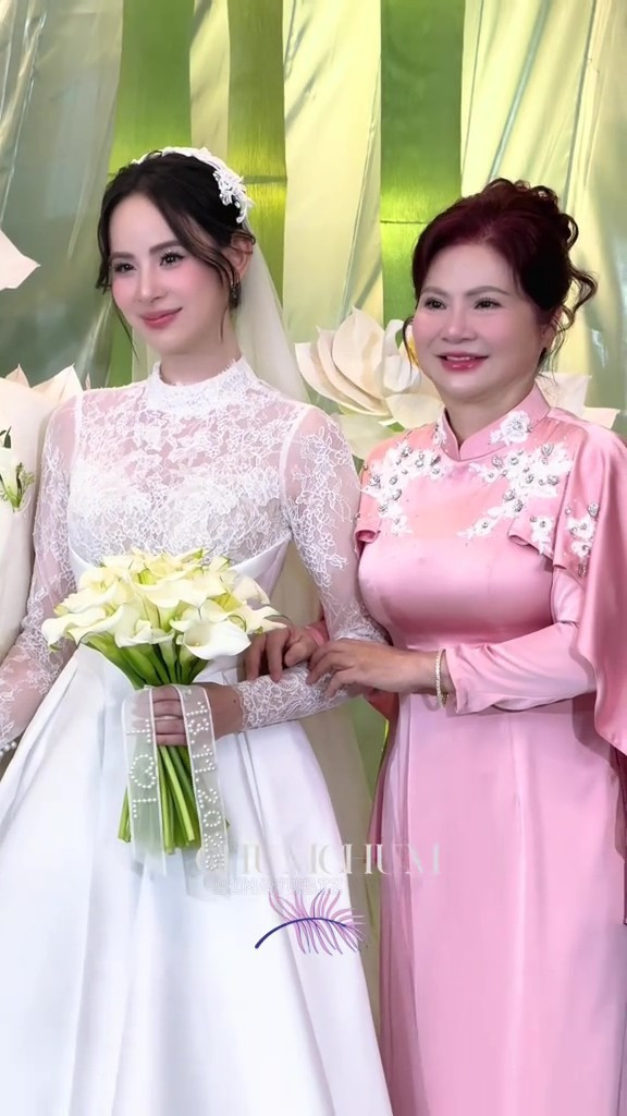 Hé lộ chân dung mẹ chồng vừa đẹp lại siêu giàu của Hương Liên