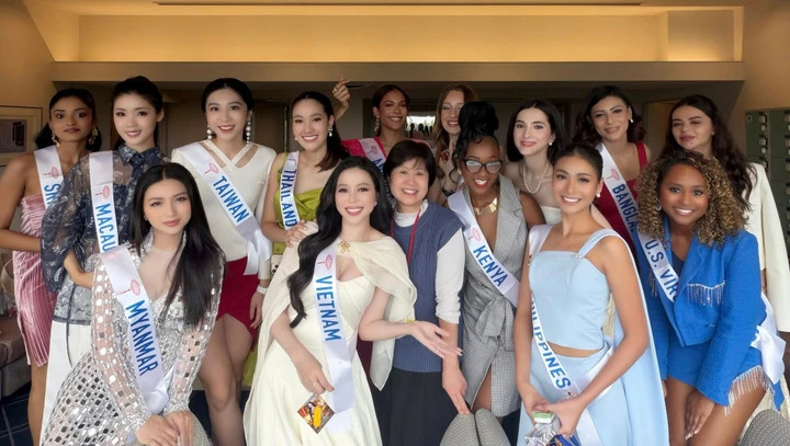 Đại diện Việt Nam giữ phong thái tự tin cùng năng lượng tích cực.