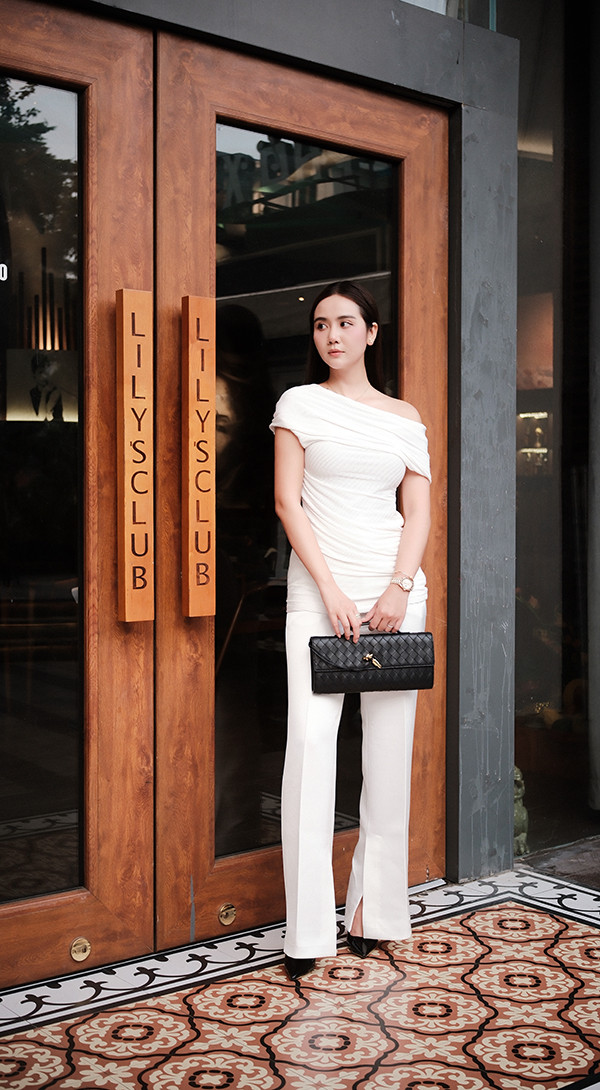 Nỗi khổ siết cân, cắt tinh bột để đẹp từng centimet của nữ chính phim 'Cách em 1 milimet' - Ảnh 4.