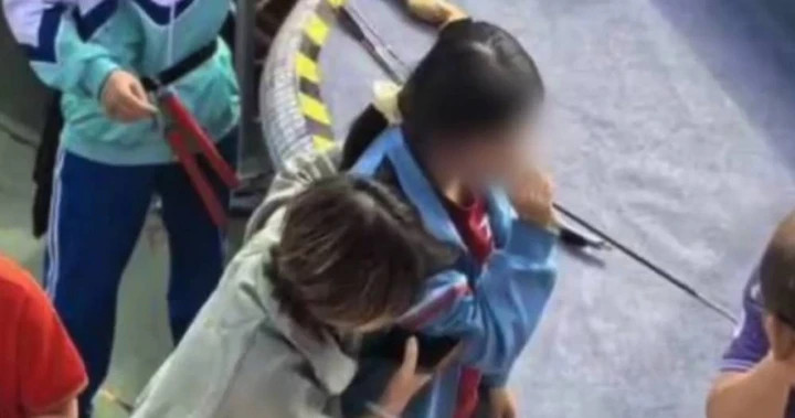 Một vụ tai nạn đã xảy ra tại một cuộc thi thể thao cấp trung học ở Quảng Đông, Trung Quốc, nơi một nữ sinh bị bắn tên vào mặt, gây ra những cuộc tranh luận gay gắt trên mạng xã hội. (Ảnh: Sohu)