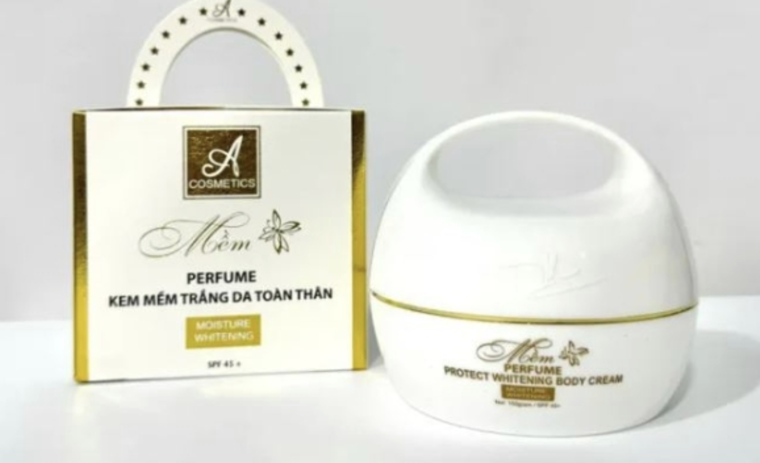 Thu hồi lô kem chống nắng ghi SPF 45+ nhưng kiểm nghiệm chỉ đạt 2 - Ảnh 1.