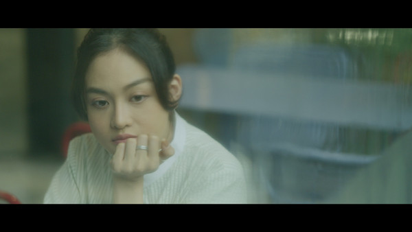 Thùy Anh ở tuổi 30: Chưa giàu, đang chờ đợi một người phù hợp - Ảnh 3.