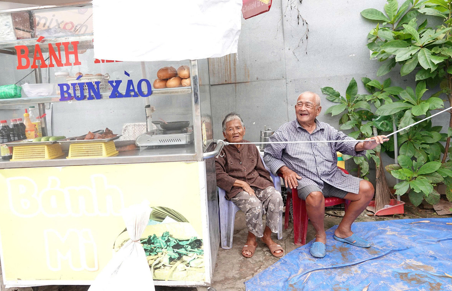ông bà U80 (3).jpg