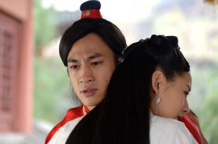 Lương Sơn Bá là vai diễn đã đưa Hà Nhuận Đông nổi tiếng khắp châu Á.