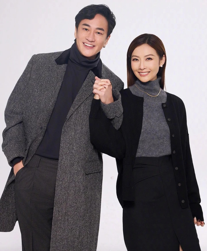 Hà Nhuận Đông có hôn nhân viên mãn bên bà xã kém 8 tuổi.