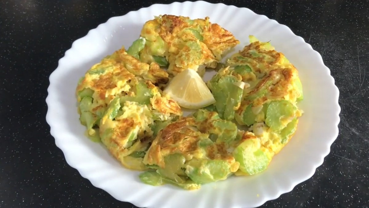 Loại rau có công dụng đặc biệt hỗ trợ ngừa ung thư, bán đầy chợ Việt, chế biến thành nhiều món ngon - Ảnh 10.