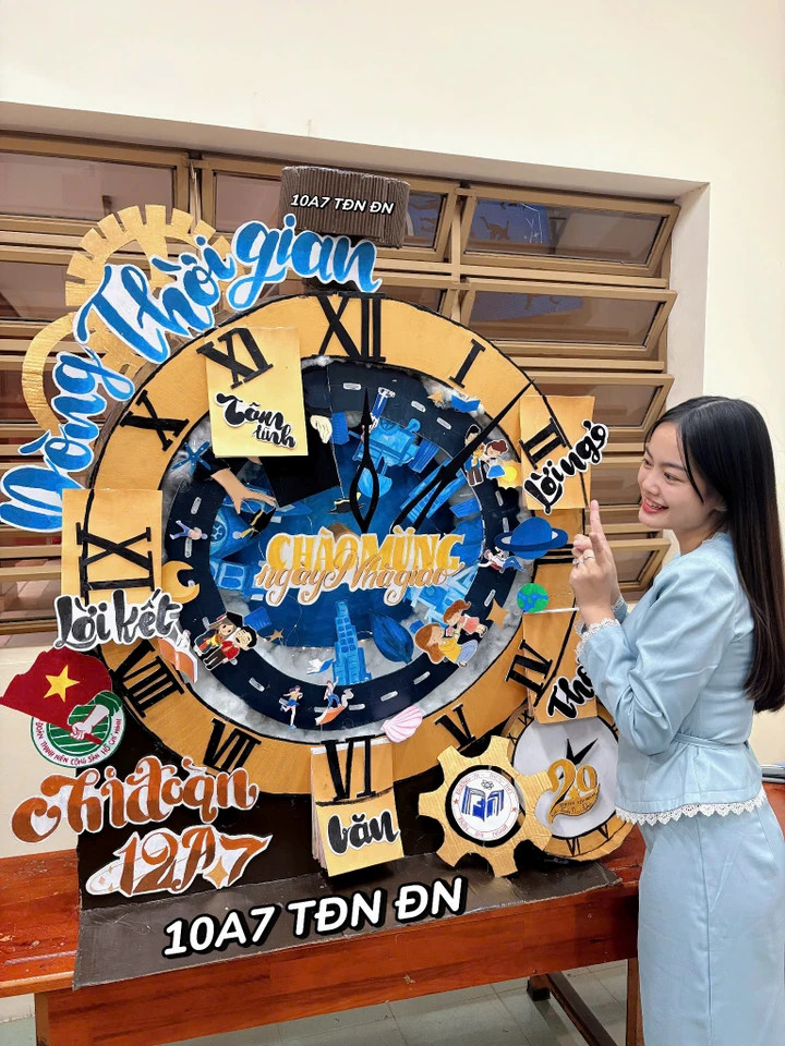 Loạt báo tường gây sốt dịp 20/11, học sinh khoe tài cực chất - 14