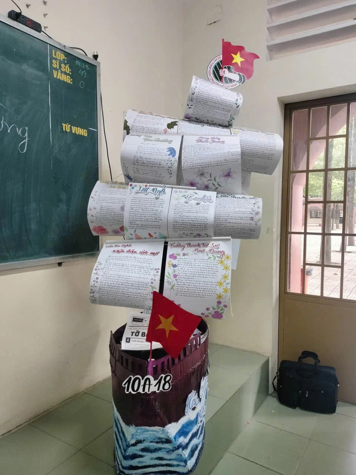 Loạt báo tường gây sốt dịp 20/11, học sinh khoe tài cực chất - 11