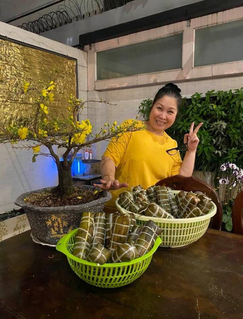 NSND Hồng Vân và Lê Tuấn Anh: Hạnh phúc bên tổ ấm tuổi U60 - Ảnh 17.