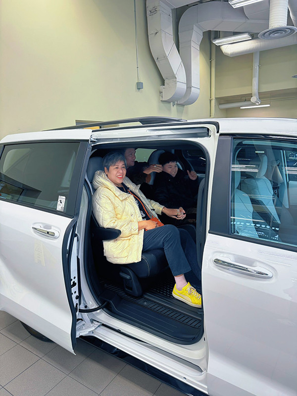 bố mẹ Diễm Hương đã mua xế hộp tặng cháu ngoại chưa chào đời - Ảnh 7.