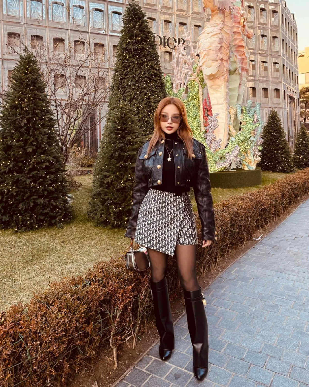 Huyền Baby tuyệt đối sang chảnh tại Hàn Quốc phản ứng Lan Ngọc gây chú ý