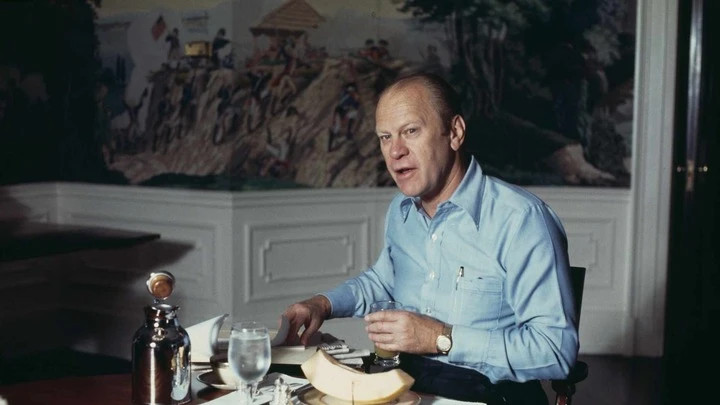 Tổng thống Gerald Ford ăn sáng tại Nhà Trắng vào ngày 5/9/1974.